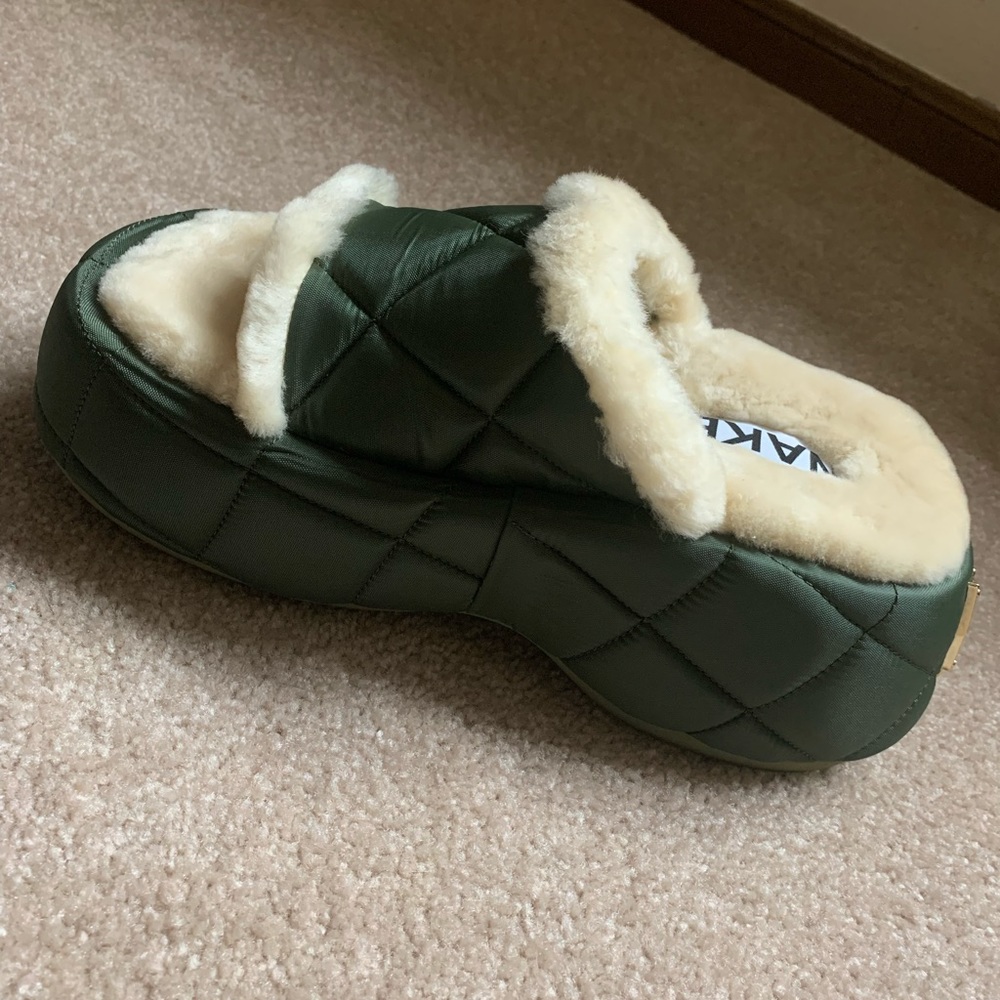 Naked Wolfe Destiny / Khaki Nylon & camel shearing